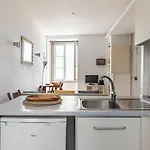 In Historical Alfama Апартаменты *