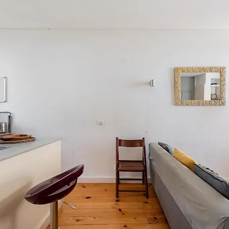 Apartment In Historical Alfama Lisbon