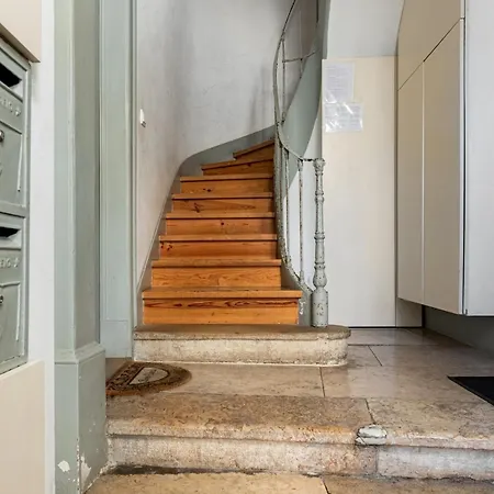 Apartment In Historical Alfama